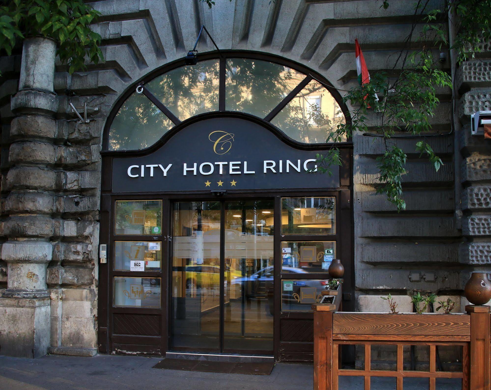 City Hotel Ring Budapest Bagian luar foto